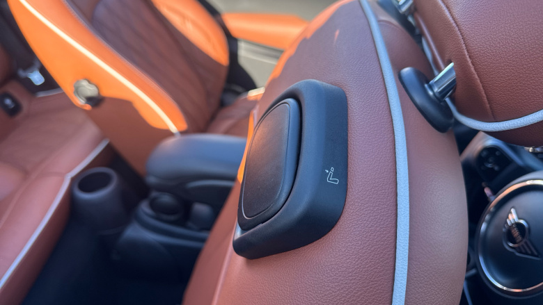 MINI Convertible 1.5 Cooper Exclusive 2dr Auto Petrol Convertible